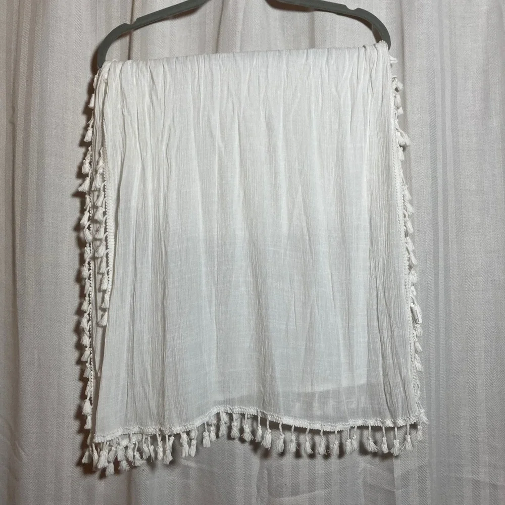 Sheer Boho Scarf Sarong White Crinkle‎ Gauze with Tassel Trim Wrap Beach SHEIN